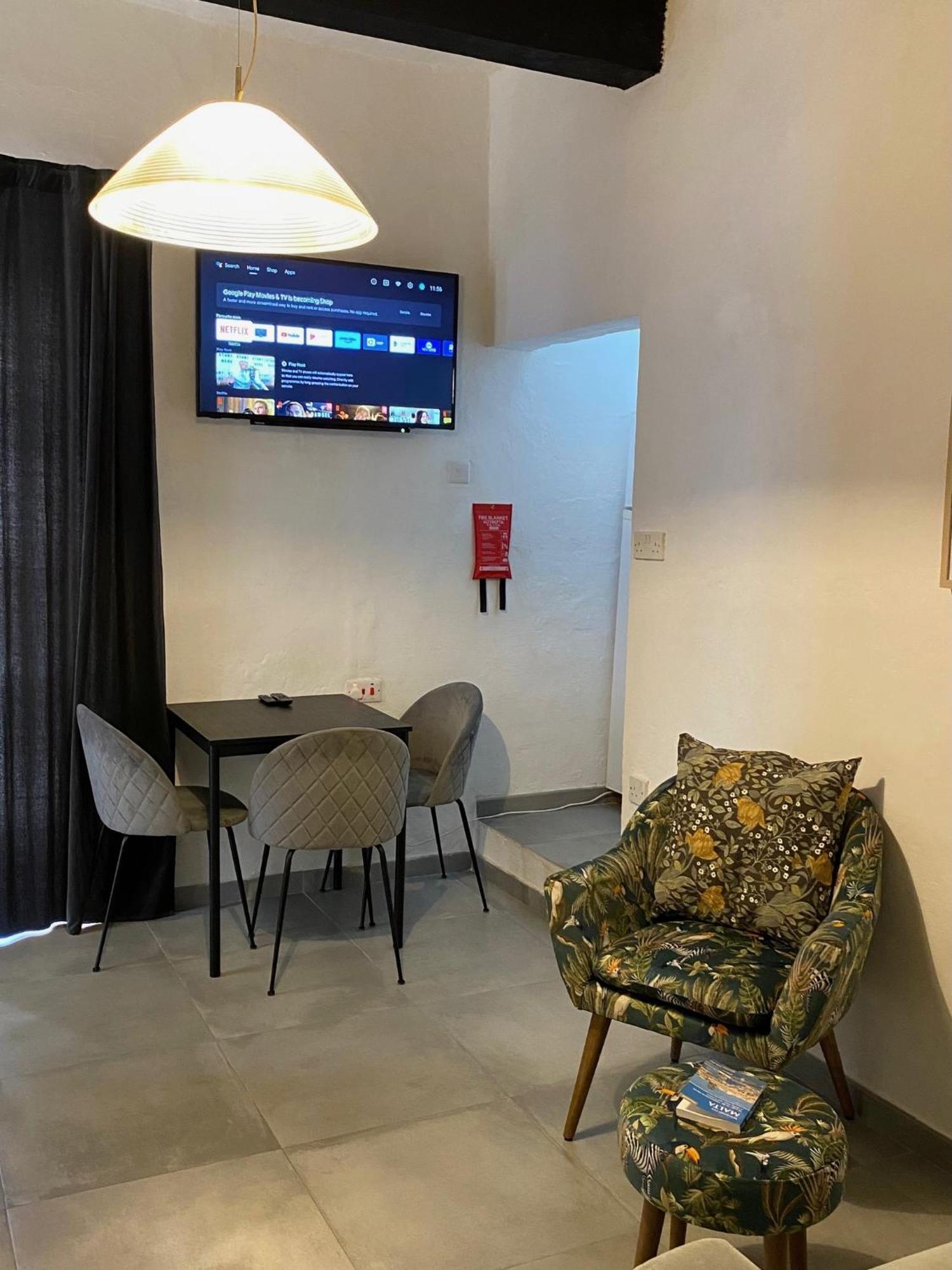 Cozy Flat. Swim Beach 2 Minutes Walk. The Old Valletta Mcri1-1 외부 사진